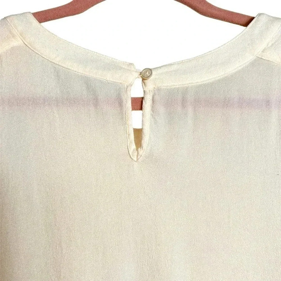 GAP sleeveless blouse,  cream, Medium, Embroidery, feminine, Office, Layering - Picture 7 of 7